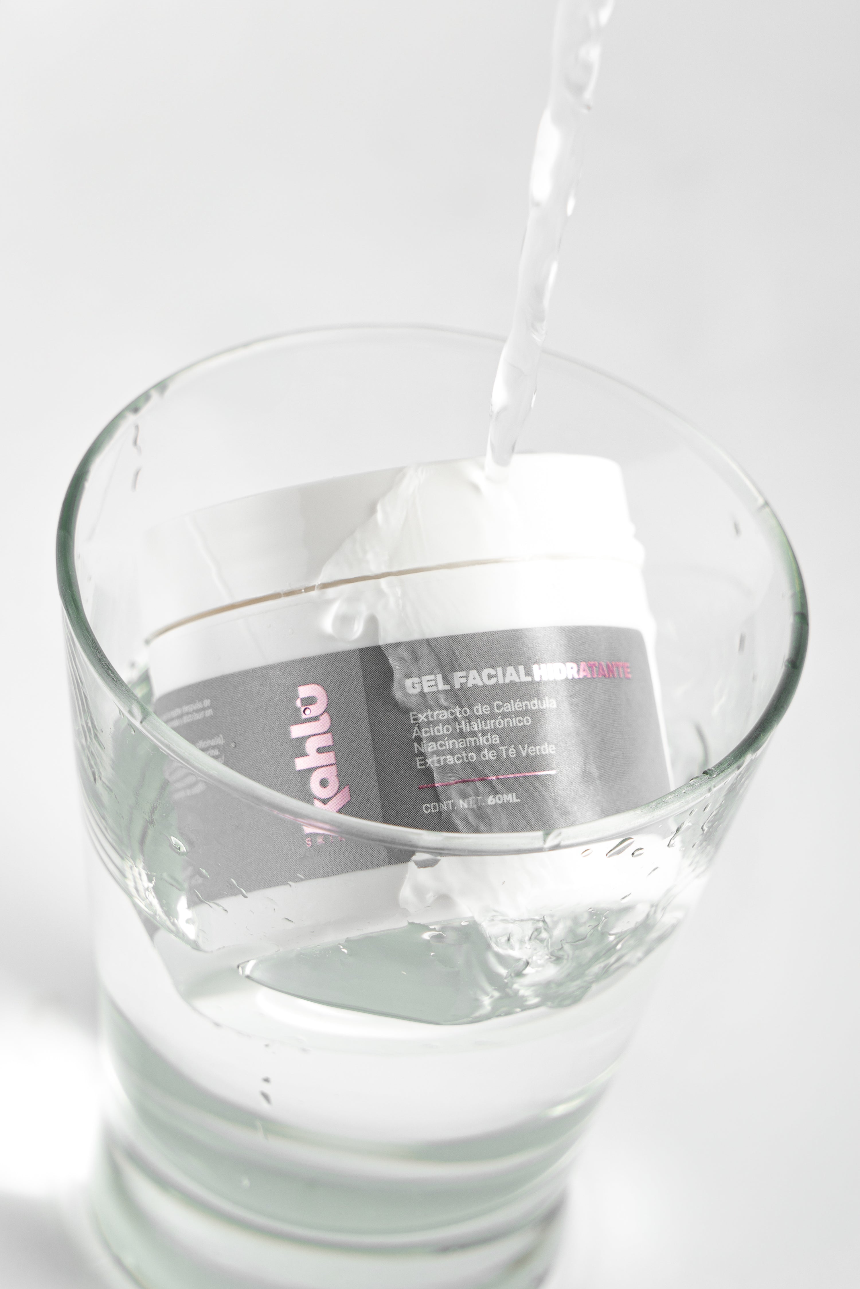 Moisturizing Facial Gel